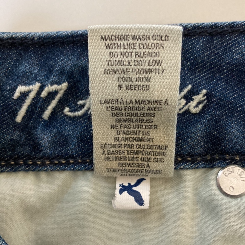 American Eagle Outfitters Women’s Straight Leg Jeans - Dark Blue - Picture 11 of 12